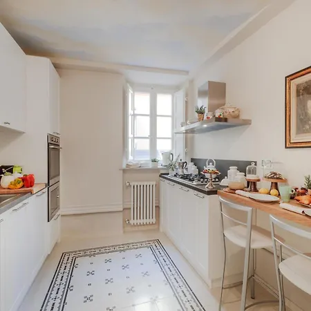 아파트 Penthouse In Near Serchio River *