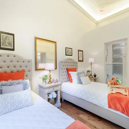 Penthouse In Near Serchio River 루카